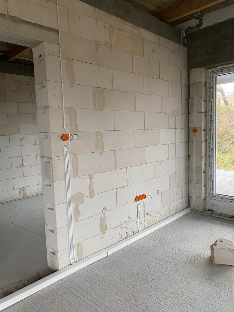 Ile kosztuje instalacja elektryczna w domu 100 m2 w 2026 roku? Realna wycena whatsapp image 2026 02 18 at 18.20.57 (4)